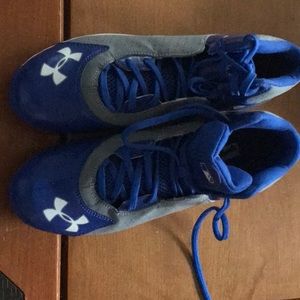 Brand new Under Amour football cleats size 8 new never worn!